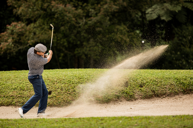 how long does it take to play 9 holes of golf