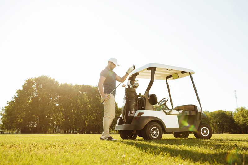 how much to rent a golf cart